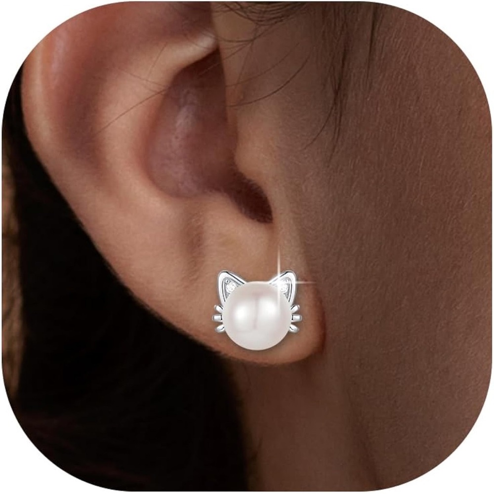 Sterling Silver Cat Pearl Stud Earrings